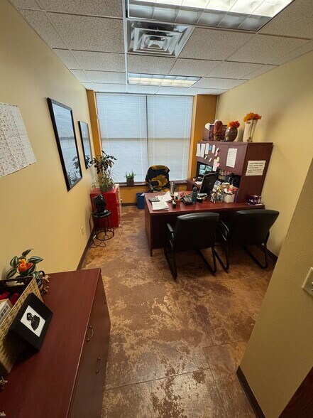 More Photos Of 1134 W North Ave, Milwaukee Medical For Sale