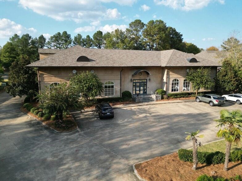 More Photos Of 587 Highland Colony Pky, Ridgeland Office For Lease