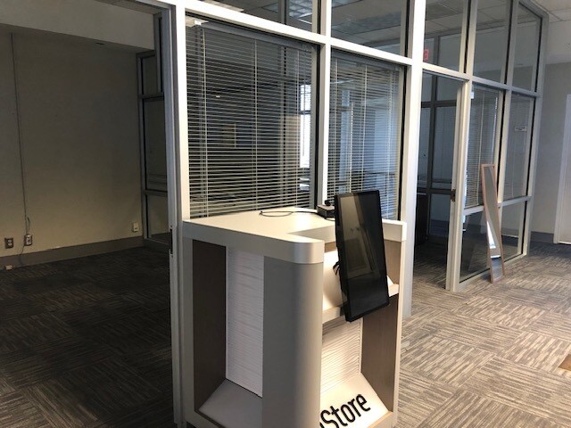 More Photos Of 2445 Onslow Dr, Jacksonville Bank For Sale