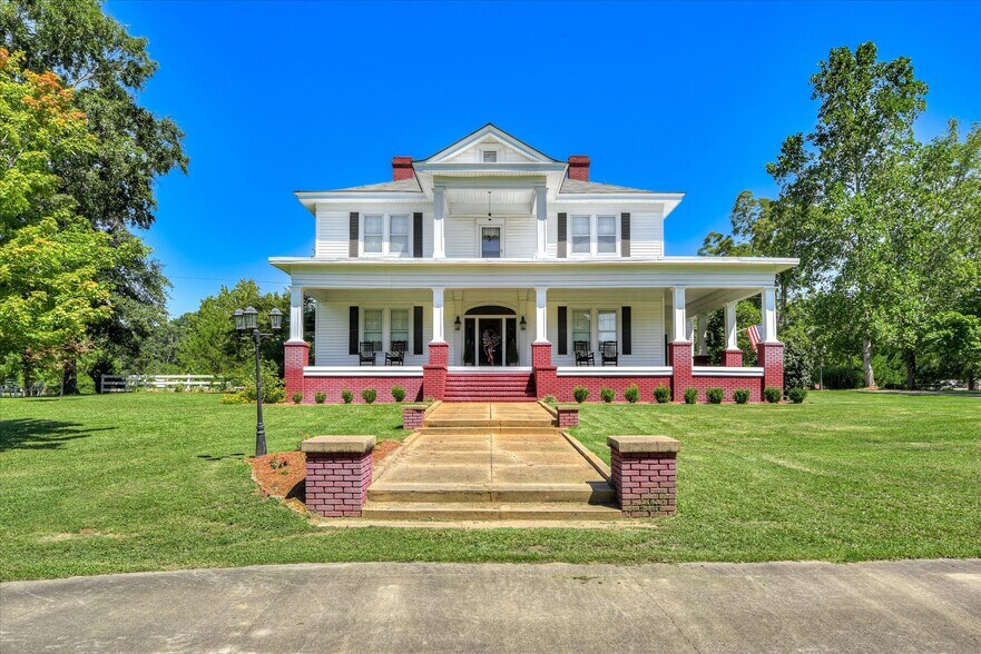 More Photos Of 125 Goshen St, Lincolnton Specialty For Sale