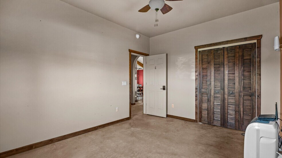 More Photos Of 41990 Cottonwood Creek Rd, Crawford Apartments For Sale