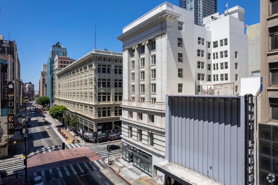 More Photos Of 761 S Broadway, Los Angeles Office Residential For Sale