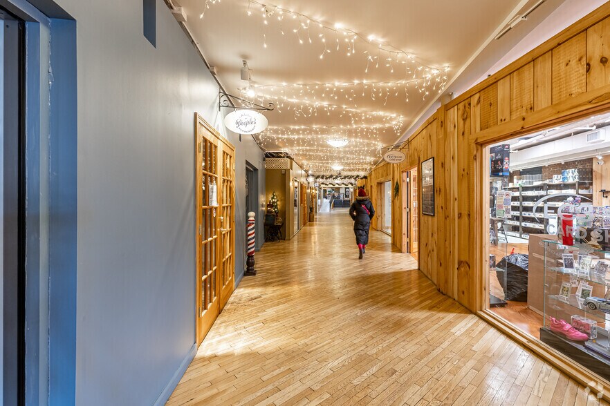 More Photos Of 366-386 Main St, Middletown Office For Lease