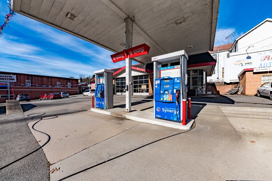 More Photos Of 414 Corbin Pl, Fairmont Land For Sale