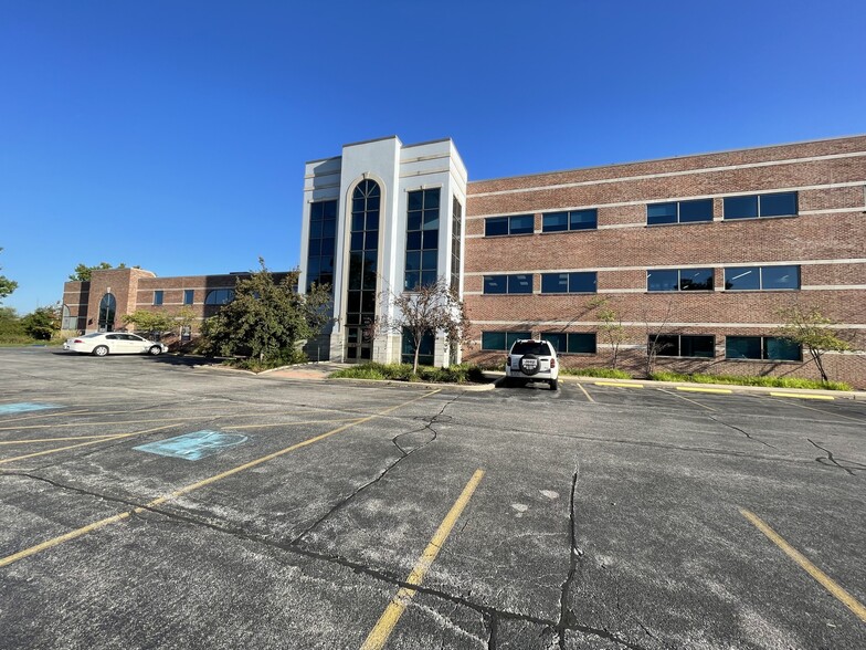 Primary Photo Of 3838 N Main St, Mishawaka Medical For Lease