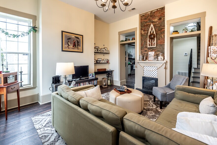 More Photos Of 320 N Mechanic St, Lebanon Multifamily For Sale