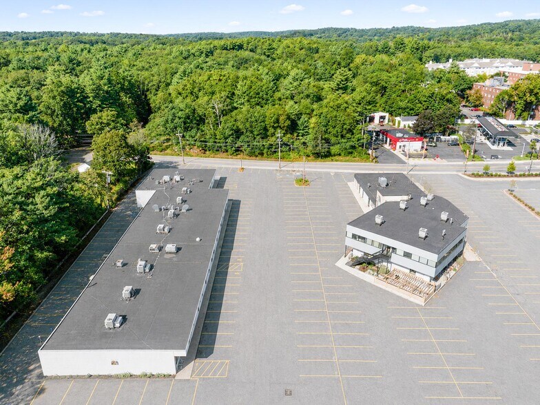 More Photos Of 861 Edgell Rd, Framingham Storefront For Sale