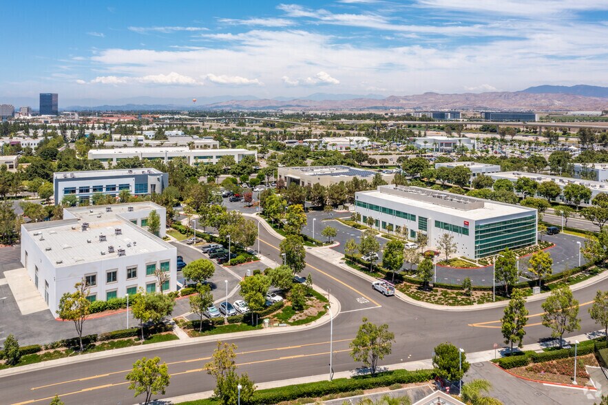 More Photos Of 25 Edelman, Irvine Office For Sale