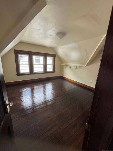 More Photos Of 868 Elm St, New Haven Apartments For Sale