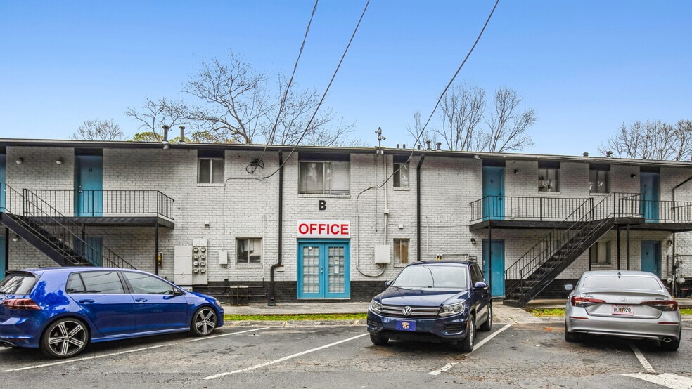 More Photos Of 3937 Glenwood Rd, Decatur Apartments For Sale