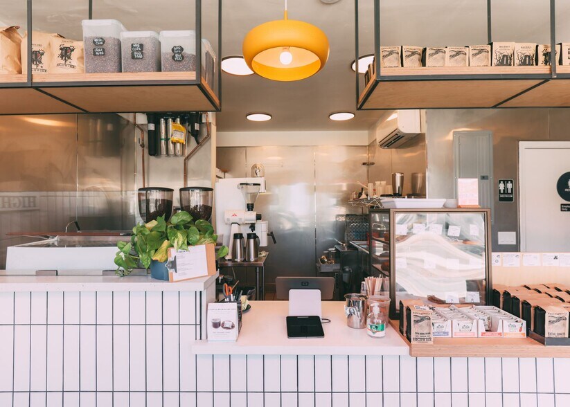 More Photos Of 1236 Park St, Alameda Storefront Retail Residential For Sale