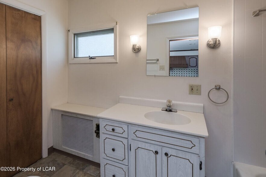 More Photos Of 310 E Main St, Nanticoke Apartments For Sale