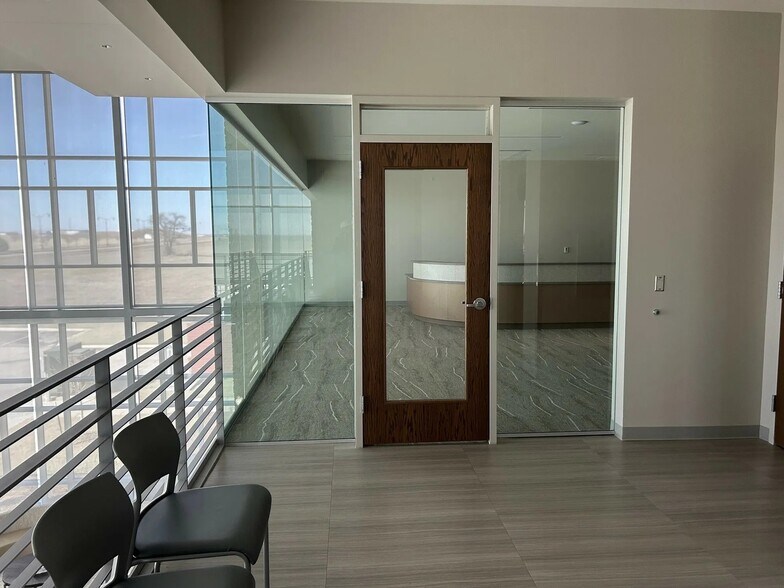 More Photos Of 8516 S Portland Ave, Oklahoma City Medical For Lease