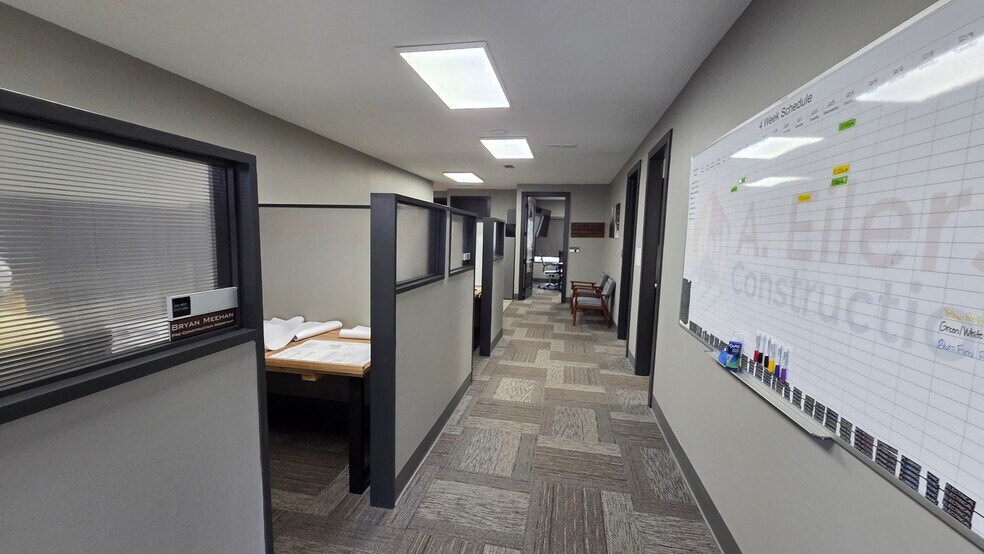 More Photos Of 1450 Triad Center Dr, Saint Peters Office For Lease