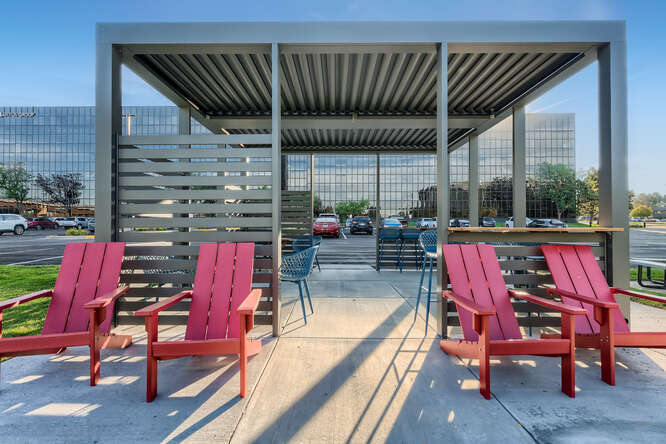 More Photos Of 3131 S Vaughn Way, Aurora Unknown For Lease