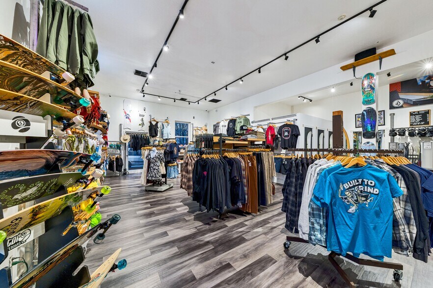 More Photos Of 3542 Lake Tahoe Blvd, South Lake Tahoe Restaurant For Sale