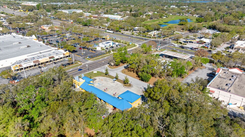 More Photos Of 113 S Valrico Rd, Valrico Carwash For Sale