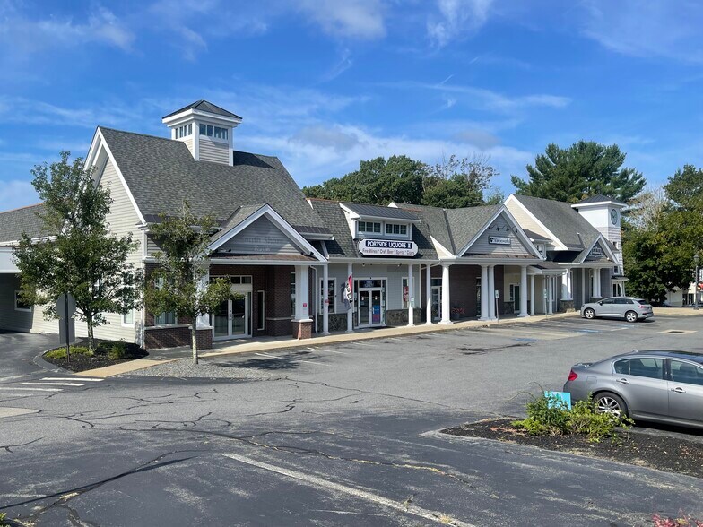 More Photos Of 75 Washington St, Pembroke General Retail For Sale