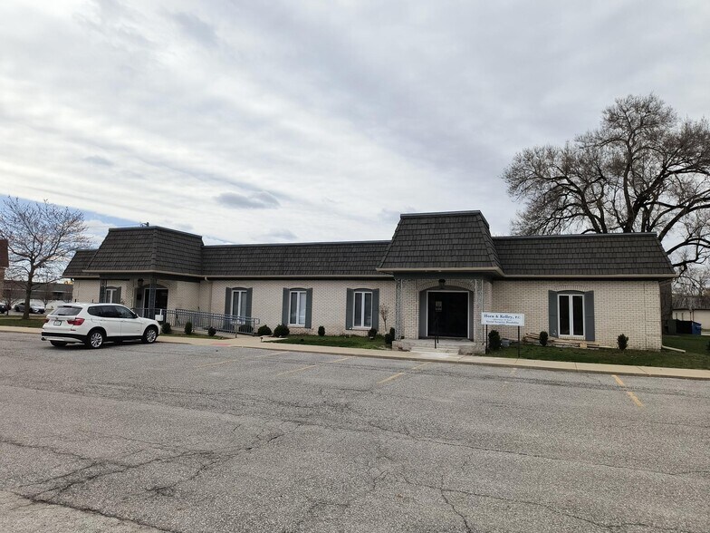 More Photos Of 9013 Indianapolis Blvd, Highland Medical For Lease