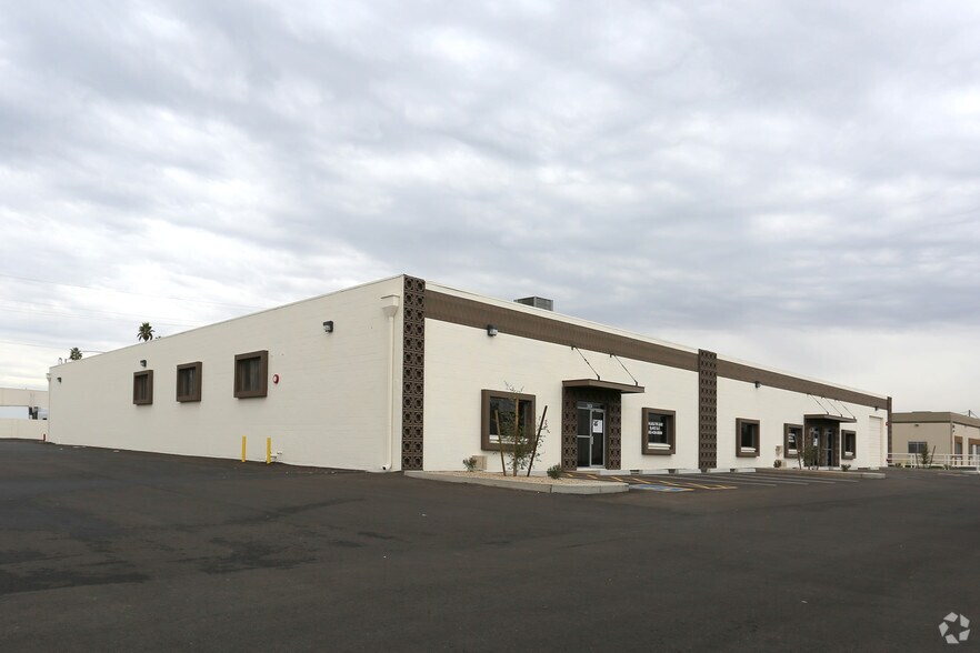 Primary Photo Of 3422-3424 W Osborn Rd, Phoenix Warehouse For Lease