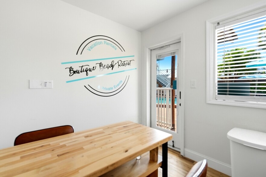 More Photos Of 11965 Gulf Blvd, Treasure Island Hotel For Sale