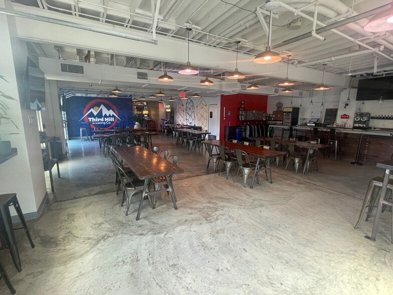 More Photos Of 8216 Georgia Ave, Silver Spring Storefront For Sale