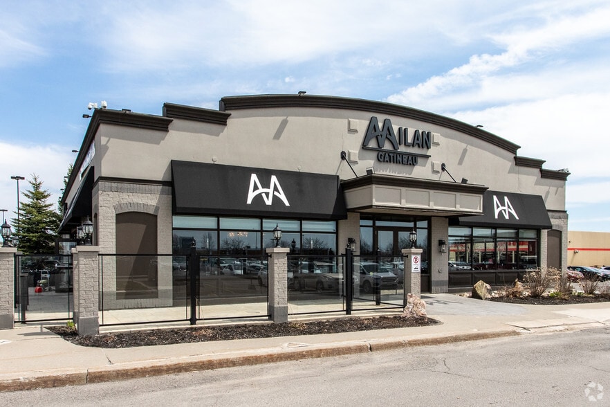 Primary Photo Of 740 Boul Maloney O, Gatineau Restaurant For Lease