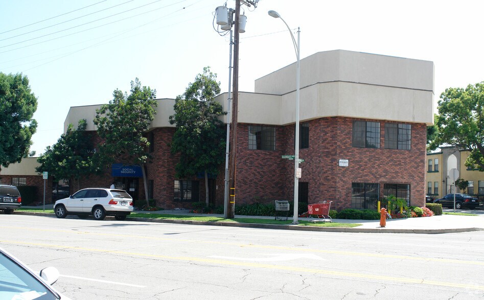 Primary Photo Of 2025 N Glenoaks Blvd, Burbank Office For Lease