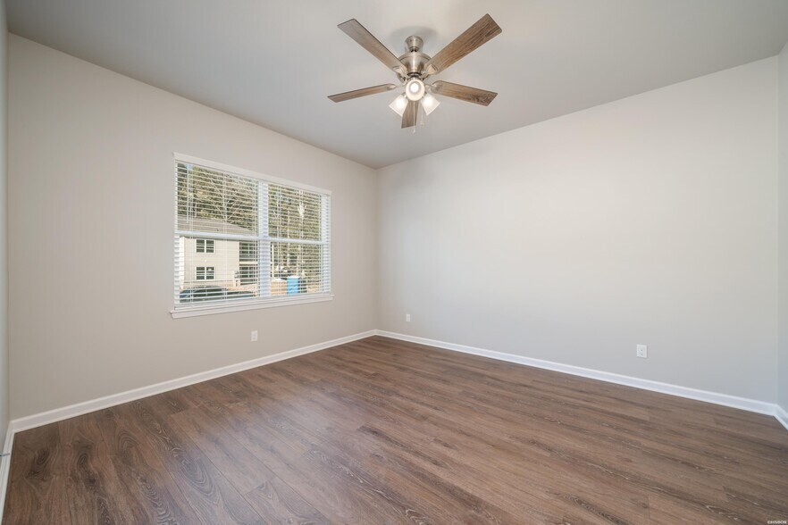 More Photos Of 102 & 106 Cheyenne St, Hot Springs National Park Apartments For Sale