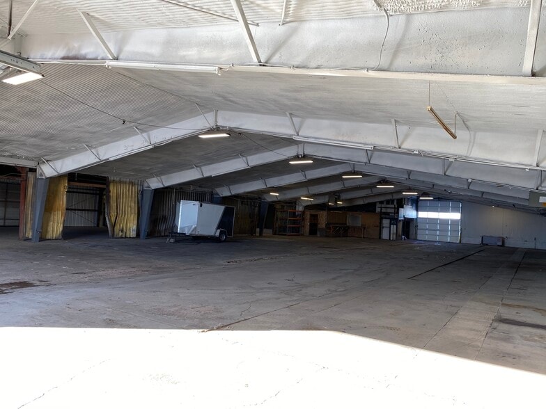 More Photos Of 140 Factory Rd, Eaton Service For Sale