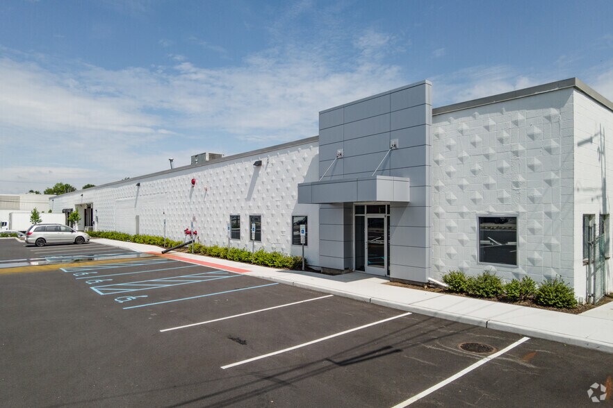 Primary Photo Of 240-250 Moonachie Ave, Moonachie Warehouse For Lease