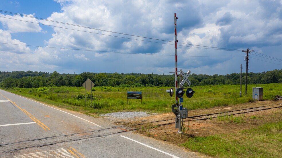 More Photos Of Ira Hicks Blvd, Fort Valley Land For Sale