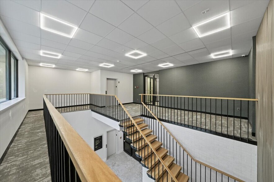 More Photos Of 180 Summit Ave, Montvale Medical For Lease