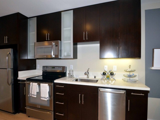 More Photos Of 1447 Lincoln Blvd, Santa Monica Apartments For Lease