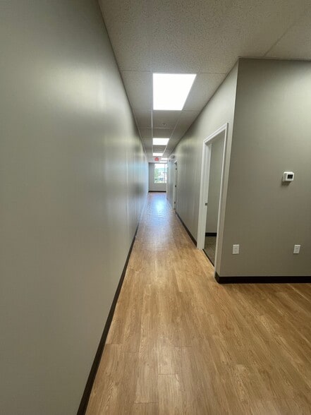 More Photos Of 1147-1201 S US 231 Hwy, Troy Unknown For Lease