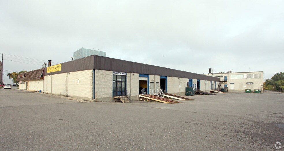 More Photos Of 991-1025 Finch Ave W, Toronto Office For Lease