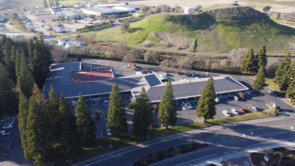 More Photos Of 7238-7268 Murieta Dr, Rancho Murieta Restaurant For Lease