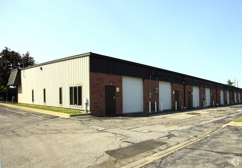 More Photos Of 6751 Engle Rd, Middleburg Heights Unknown For Lease