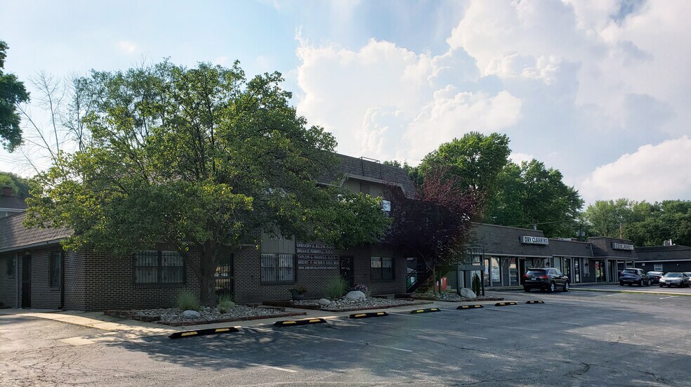 More Photos Of 3916 S Lynn Ct, Independence Medical For Lease