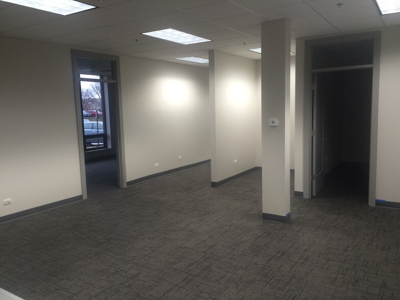 More Photos Of 700 E Ogden Ave, Westmont Medical For Lease