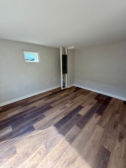 More Photos Of 101 E Main St, Blanchester Loft Creative Space For Lease
