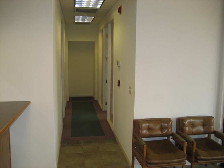 More Photos Of 1111 Dunbar Rd, Arnold Office For Sale