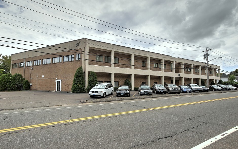 More Photos Of 80 Ferry Blvd, Stratford Office For Lease