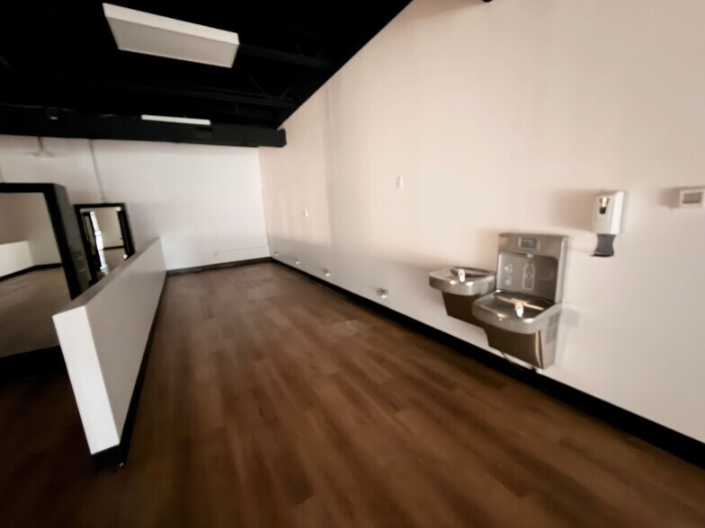 More Photos Of E Bay Dr, Clearwater Unknown For Lease