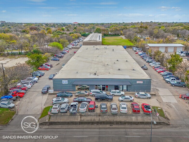 Primary Photo Of 706 E Red Bird Ln, Duncanville Distribution For Sale