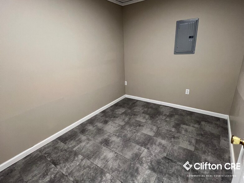 More Photos Of 61 park Ave, Paterson Healthcare For Lease