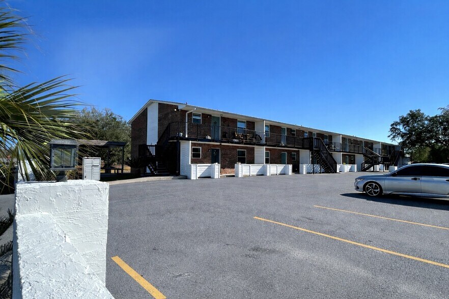 More Photos Of 5820 Hickory St, Panama City Apartments For Sale