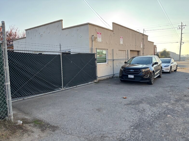 More Photos Of 46000 Warm Springs Blvd, Fremont Service For Lease