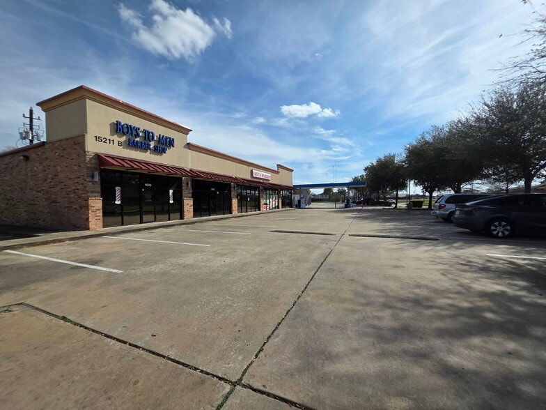 More Photos Of 15211 Fondren Rd, Missouri City Unknown For Lease