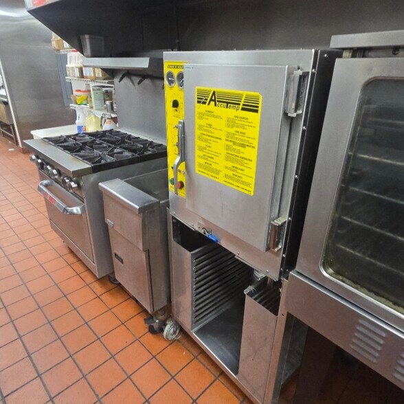 More Photos Of 2045 Brice Rd, Reynoldsburg Restaurant For Lease